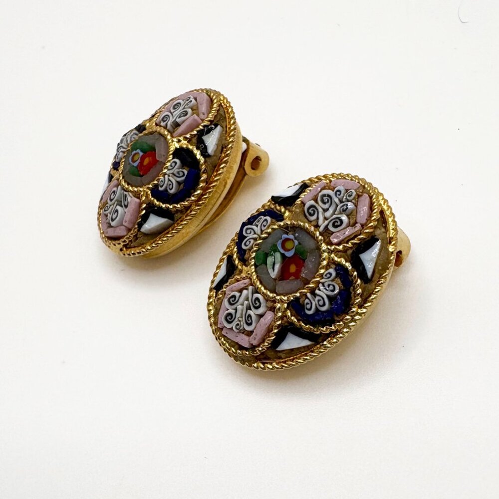 Vintage 1950s-1960s Italian Micro Mosaic Oval Clip on Earrings - Picture 2 of 4